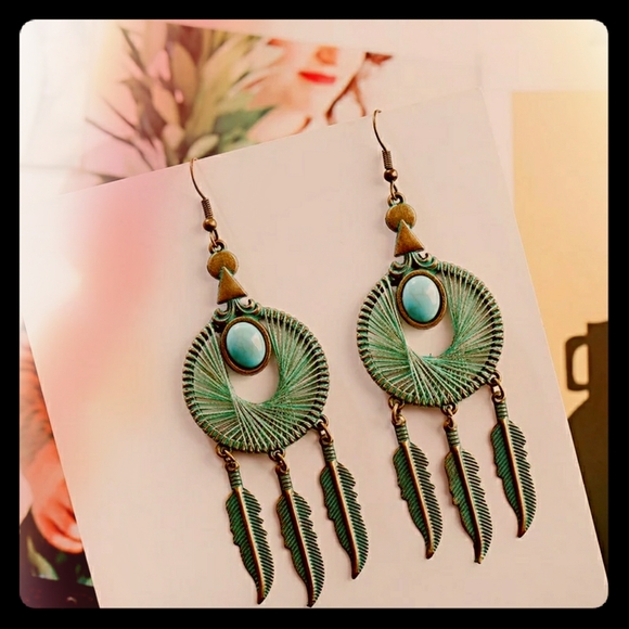 B2G1 Vintage Boho Dreamcatcher Dangle Earrings - Picture 3 of 9